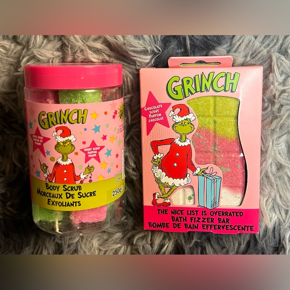 GRINCH Bath Fizzer Bar & Body Scrub Exfoliants